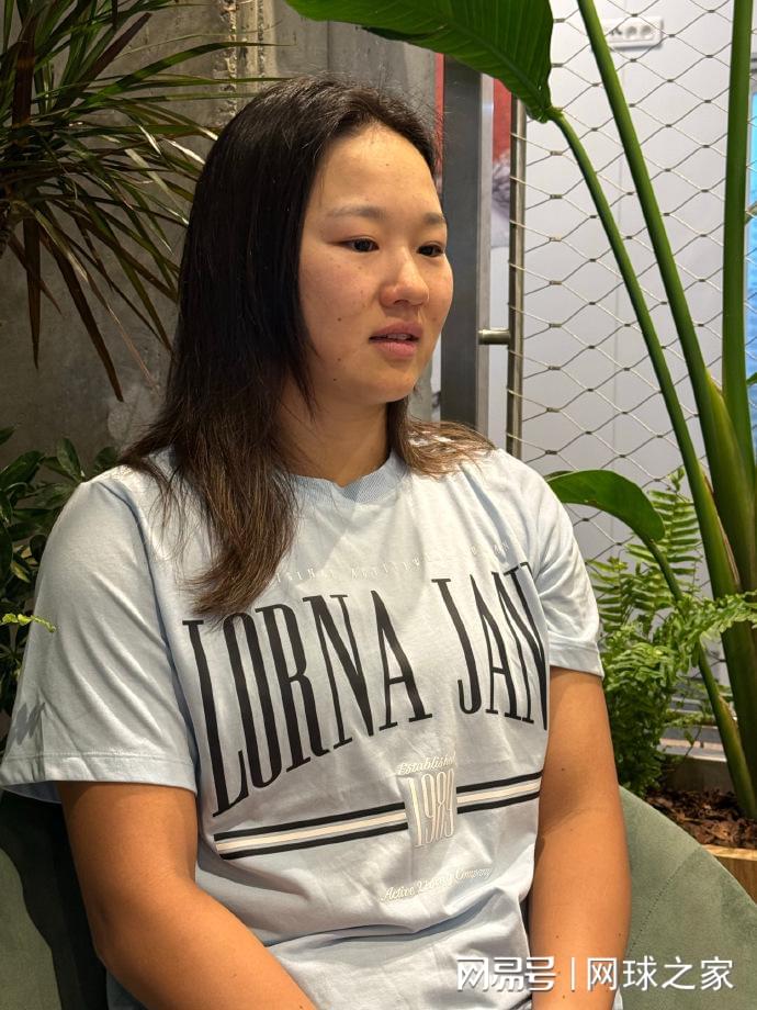 佛得角后卫迪尼伊：我们来世界杯不是陪跑，而是要全力拼下去'></a></li></ul></div></div><div class=