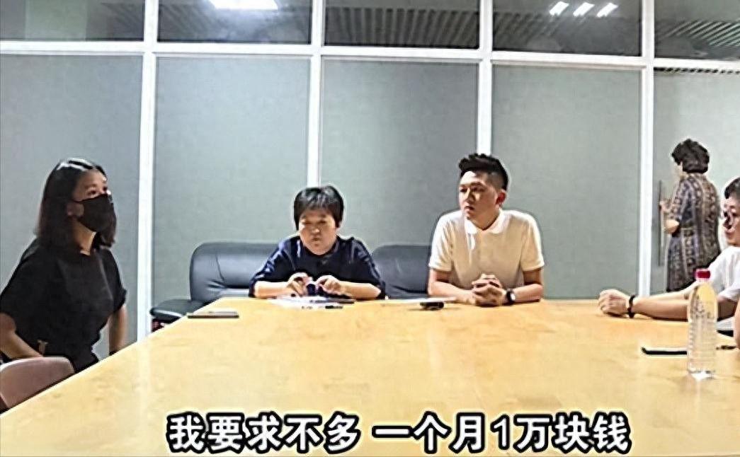 鹈鹕愿听特雷·墨菲交易报价'></a></li></ul></div></div><div class=