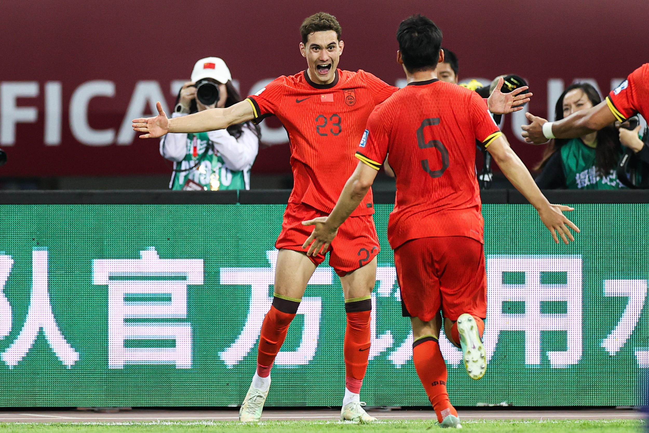 复仇失败，12年前美国也是在世界杯16强战负于比利时'></a></li><li class='hiSlider-item td-dynamic-news-card'><a href=