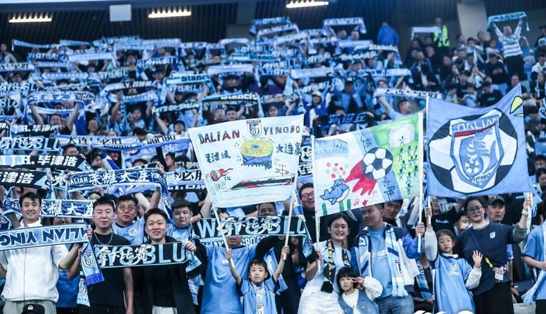 媒体曝纳格尔斯曼已辞去德国队帅位，接受约500万镑补偿，克洛普有望救火'></a></li><li class='hiSlider-item td-dynamic-news-card'><a href=
