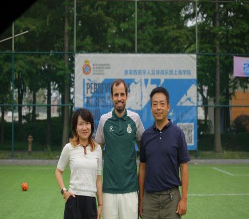 国安挑战大连英博！曾留洋德甲的新星有望联赛首秀，以官宣为准'></a></li><li class='hiSlider-item td-dynamic-news-card'><a href=