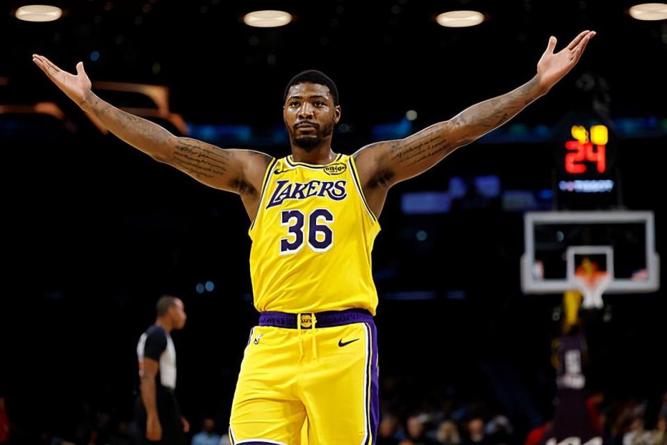 NBA历史薪资榜8人超5亿：杜兰特詹姆斯前二 小卡超库里第三'></a></li><li class='hiSlider-item td-dynamic-news-card'><a href=
